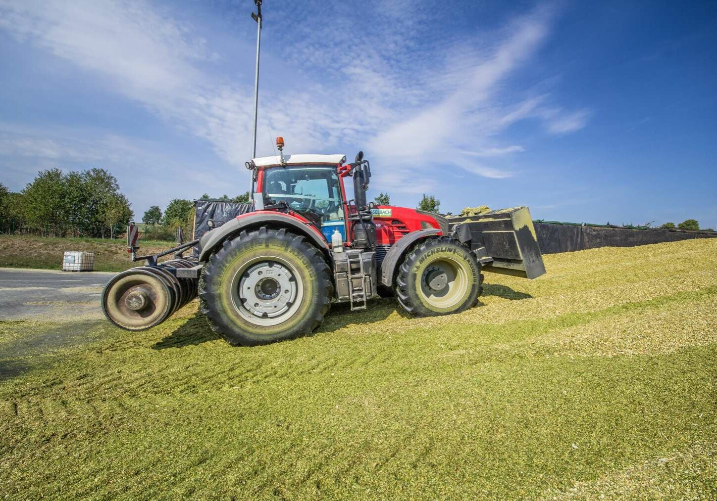 hesselbach-technik-grasernte-4